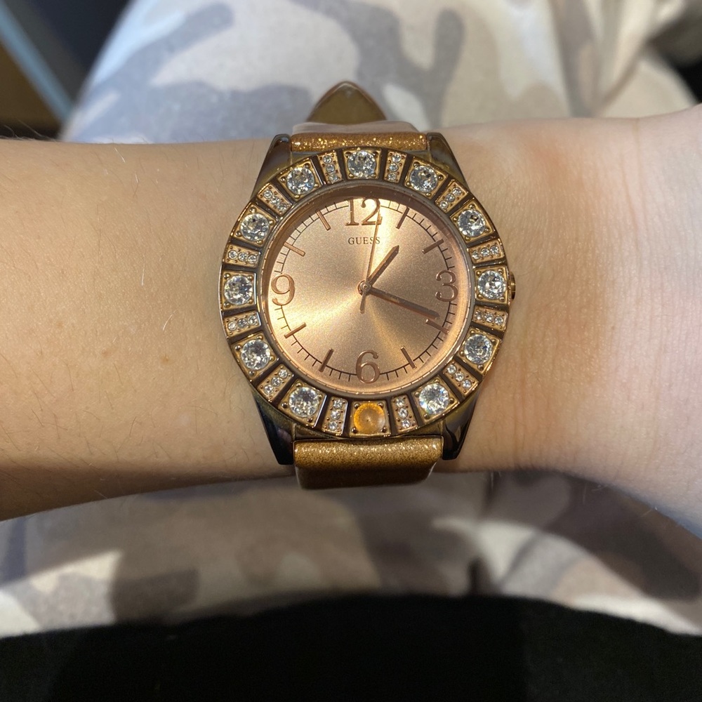 Guess watch